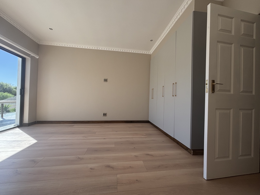 To Let 3 Bedroom Property for Rent in Flamingo Vlei Western Cape